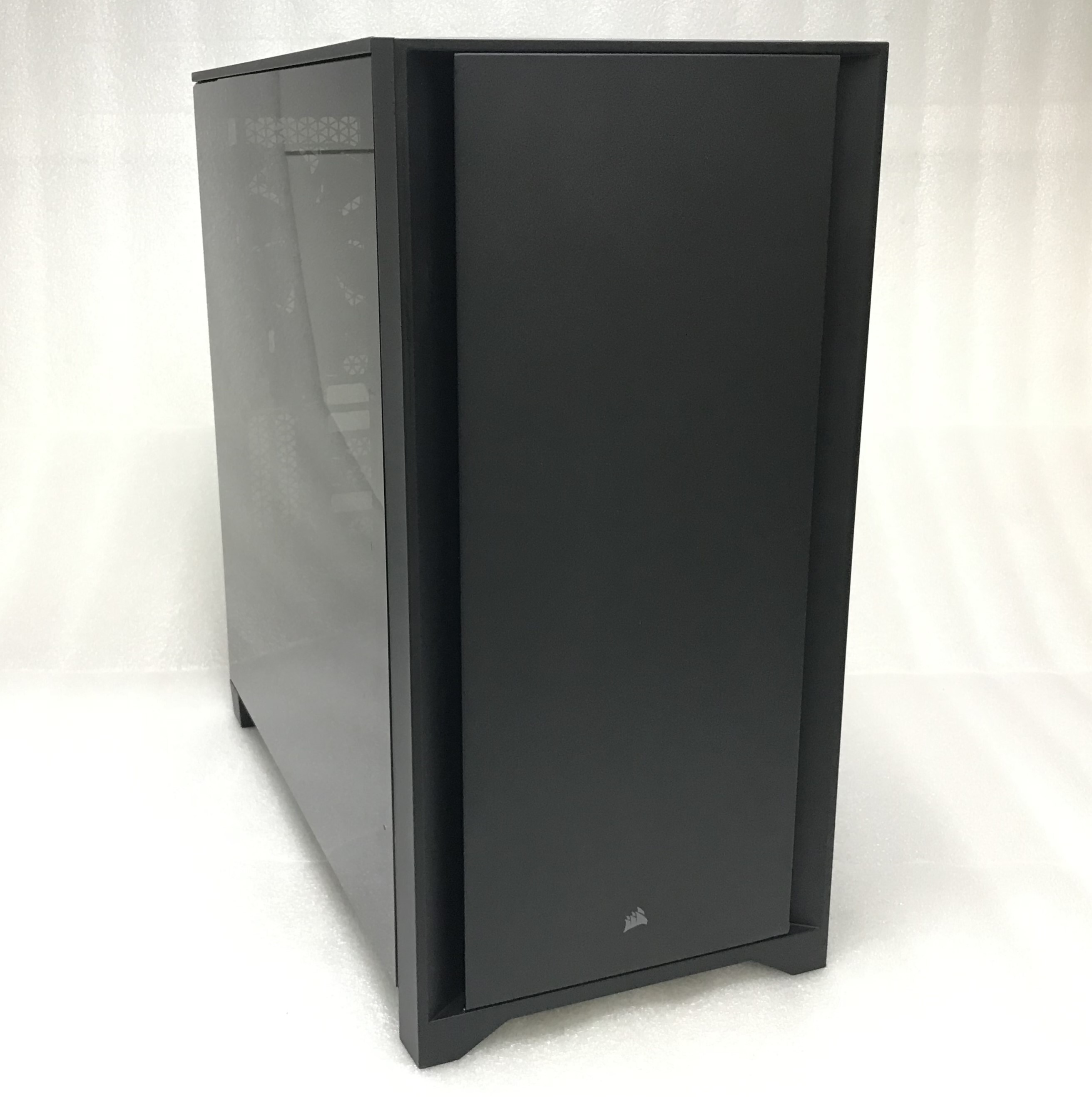 Corsair 4000D Tempered Glass PCケース Amazon.com: CORSAIR 4000D RS ARGB Frame Modular Mid-Tower