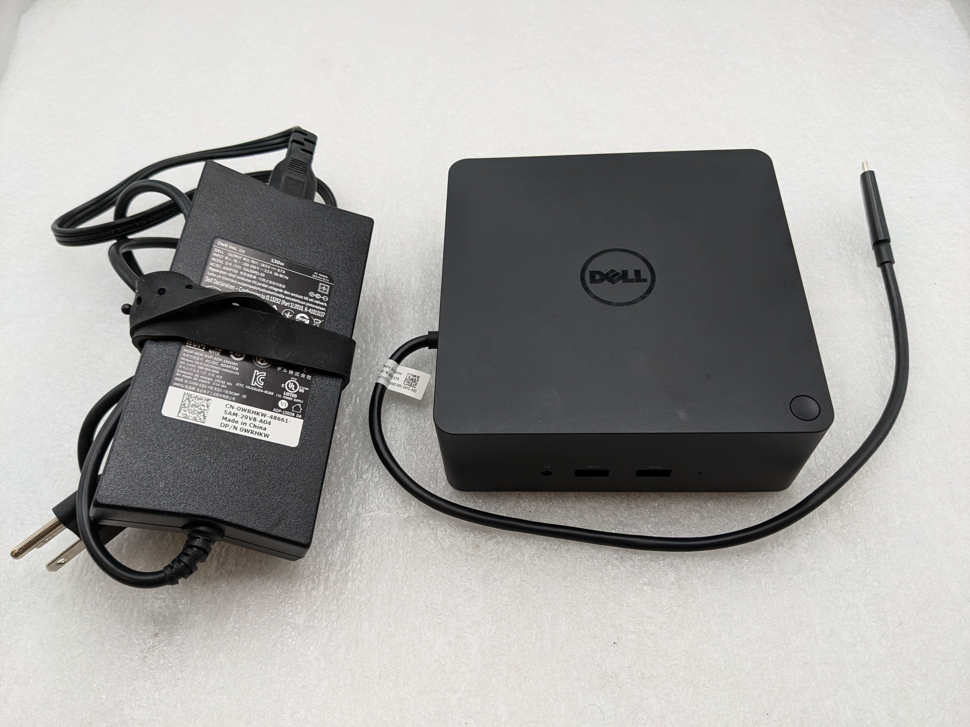 【美品】DELL Thunderbolt Dock k16A／多機能ドック 9dc57e38-6c4e-40a3-83df-