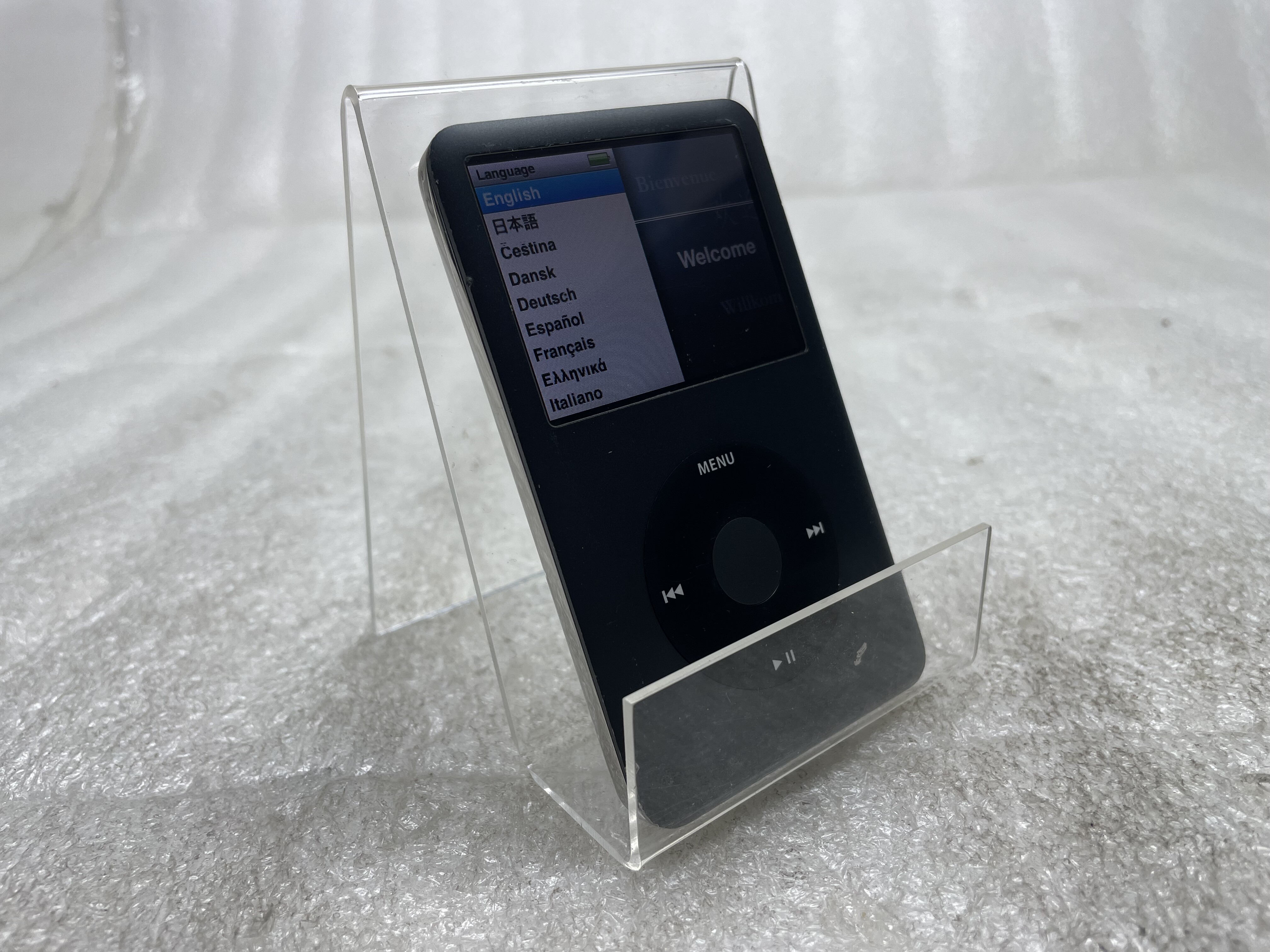 Apple iPod classic (Late 2008/7th Gen) MB562LL/A* A1238