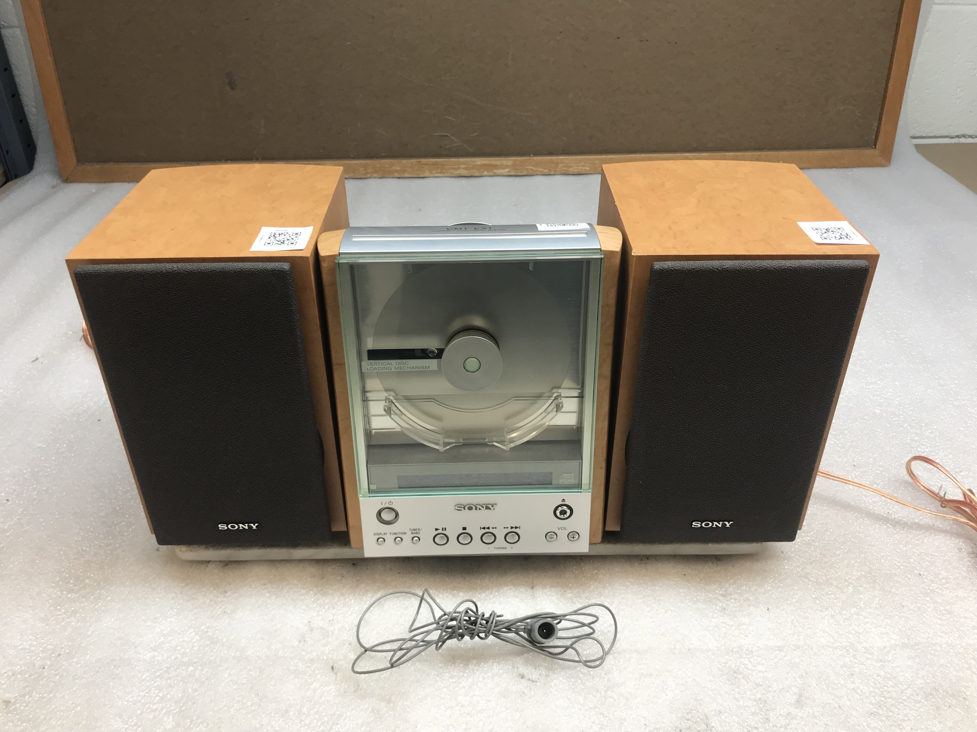 Sony CMT-EX1 Vertical Loading CD/FM/AM Stereo System W/ Speakers
