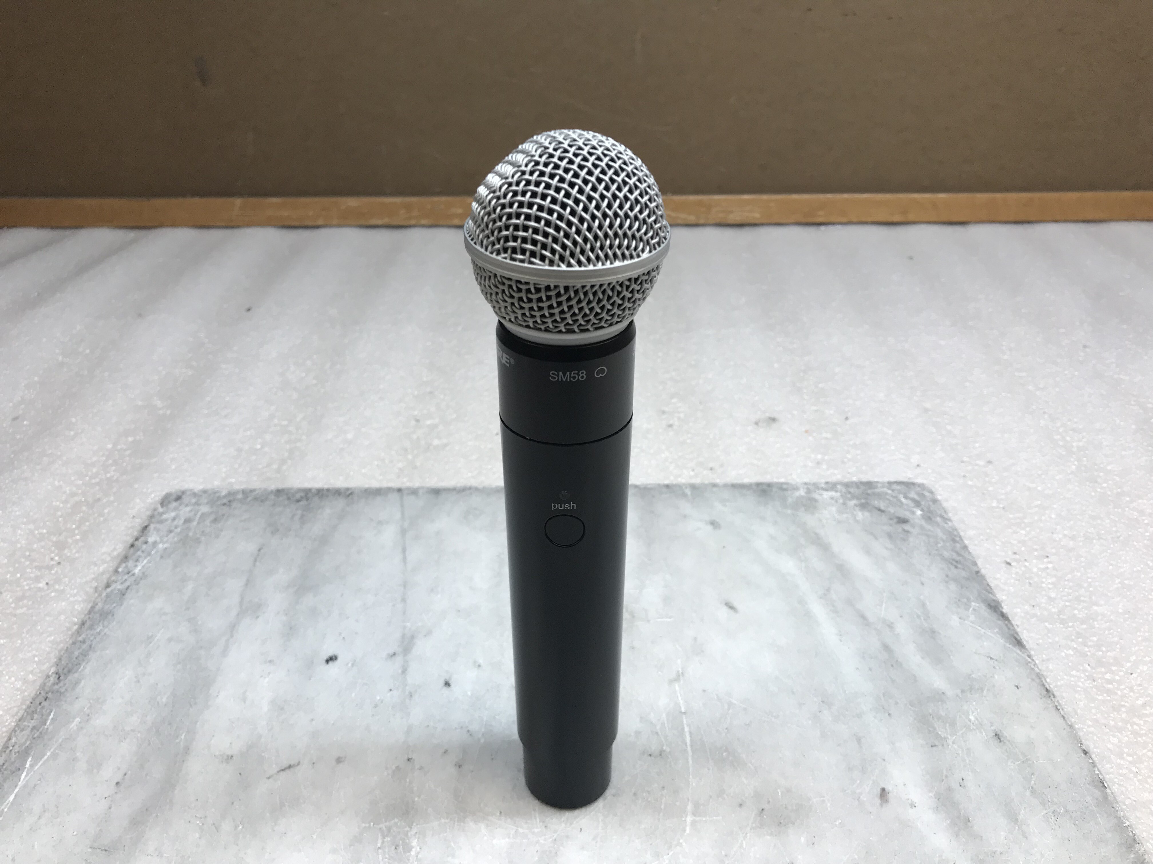 Shure MXW2 Z10 Handheld Microphone SM58 Capsule MHz 1920-1930 | eBay