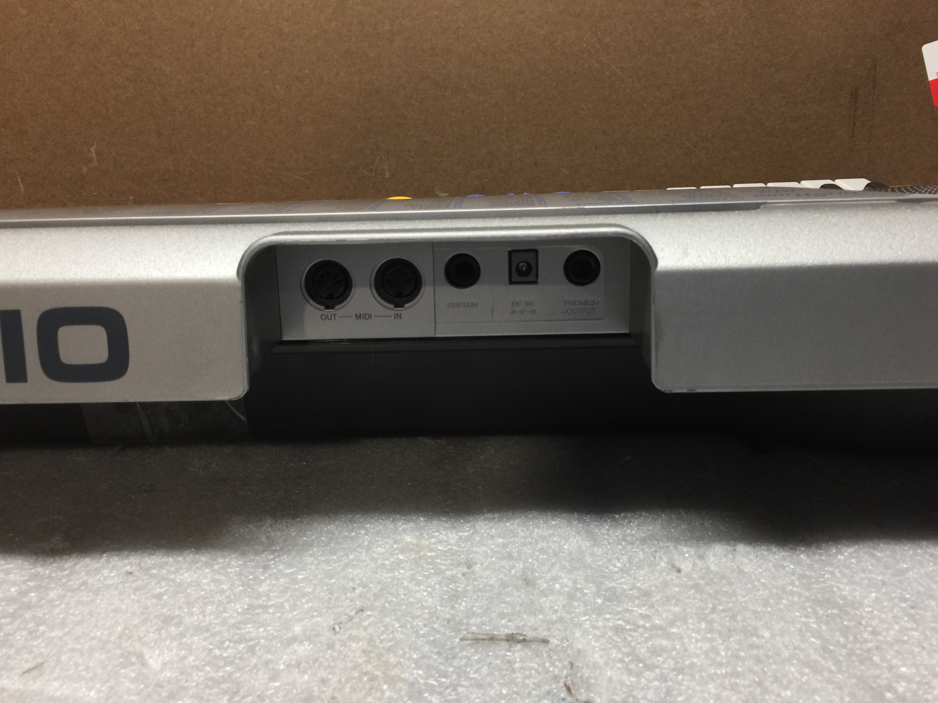 Casio Lk43 61 Key Lighted Portable Digital Electronic Keyboard for